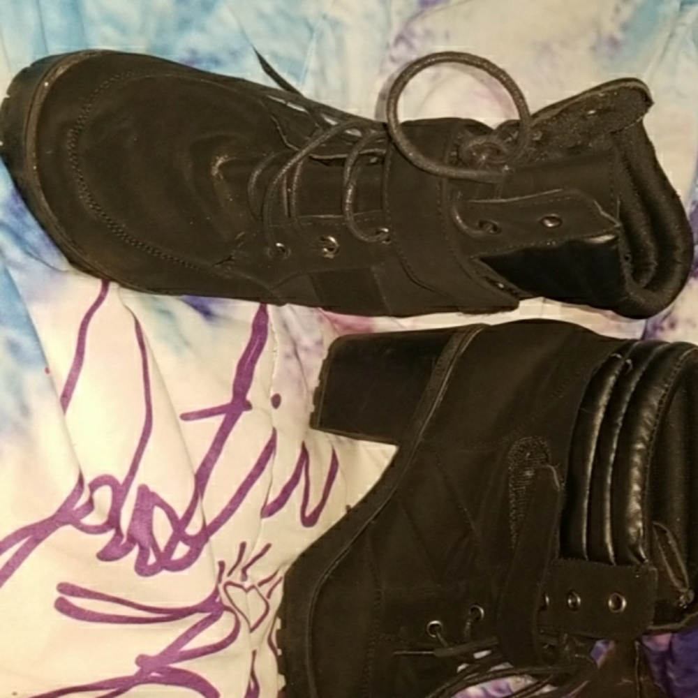 Woman's ankle boots